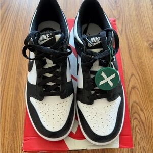 Nike Dunk Low Retro White Black Panda